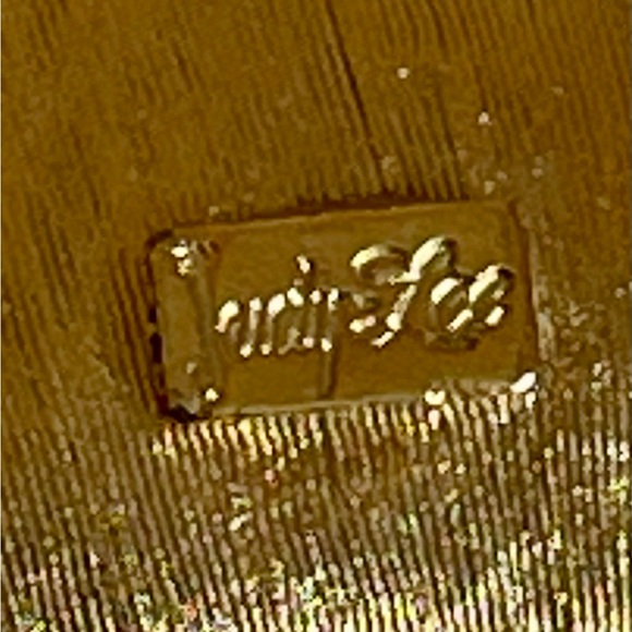 Vintage Signed Judy Lee Triple Oak Leaf Goldtone Brooch - Picture 7 of 7